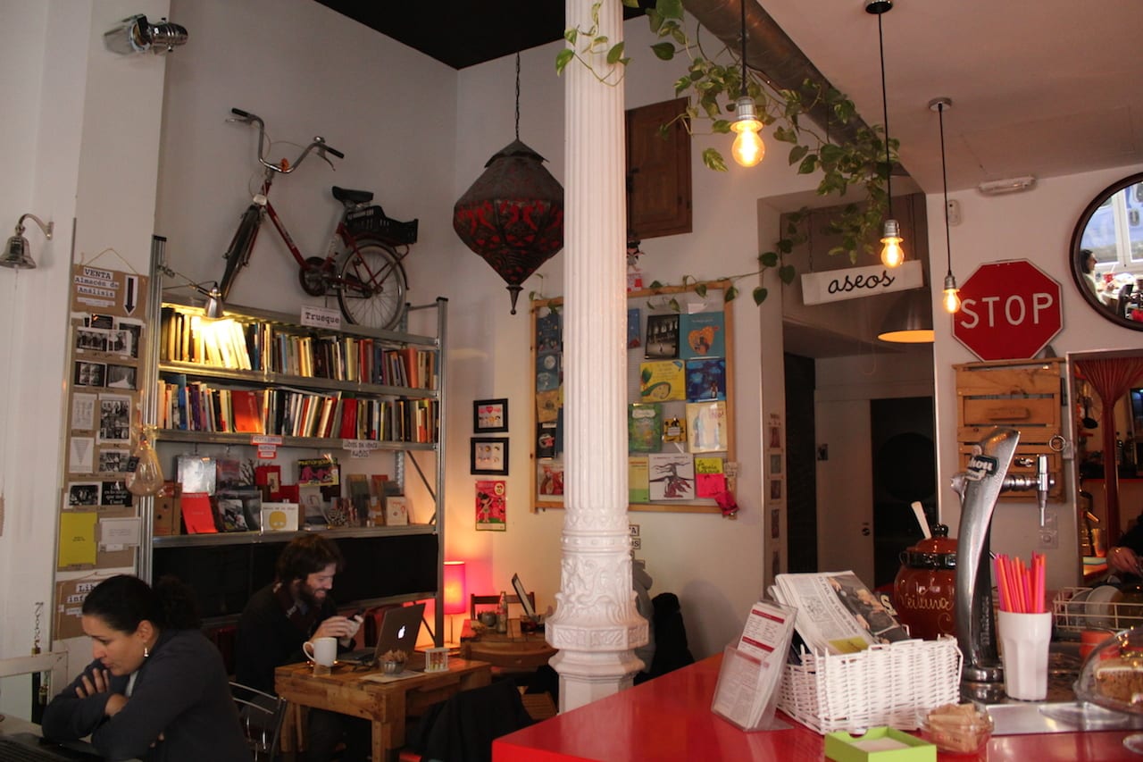 Top 5 Café-Bookshops In Madrid 1 Top 5 Café-Bookshops In Madrid